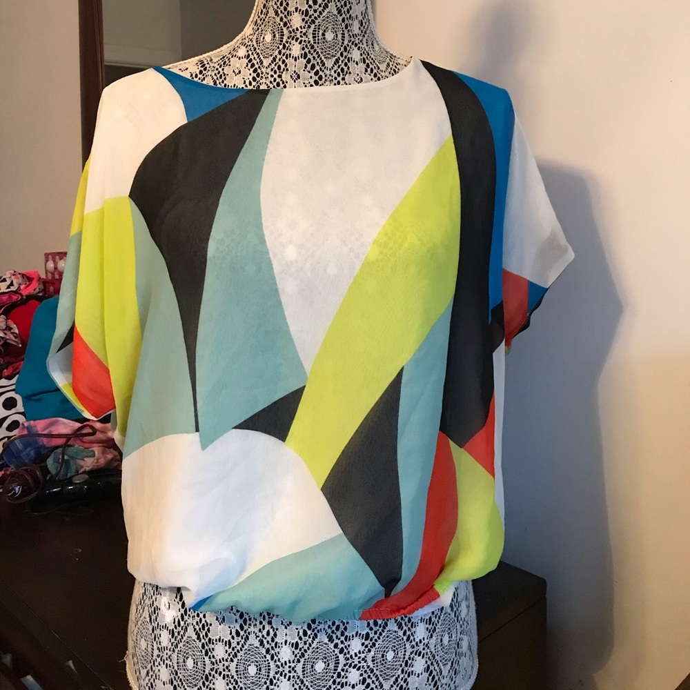 Vince Camuto Top